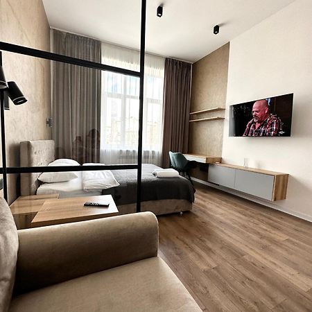 Romantic Apartments - In The Center Of Lviv , King-Size Bed Kültér fotó